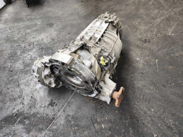 BOITE DE VITESSE AUTOMATIQUE AUDI 2.0TDI - Vue 1